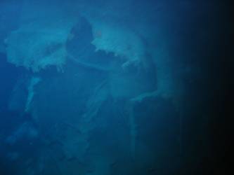 Break in foredeck of hull