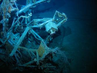 Aft searchlight platform