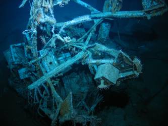 Aft searchlight platform