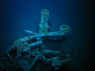 Aft searchlight platform