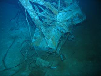 Aft searchlight platform