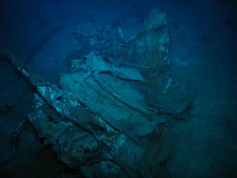 Unidentified twisted steel wreckage